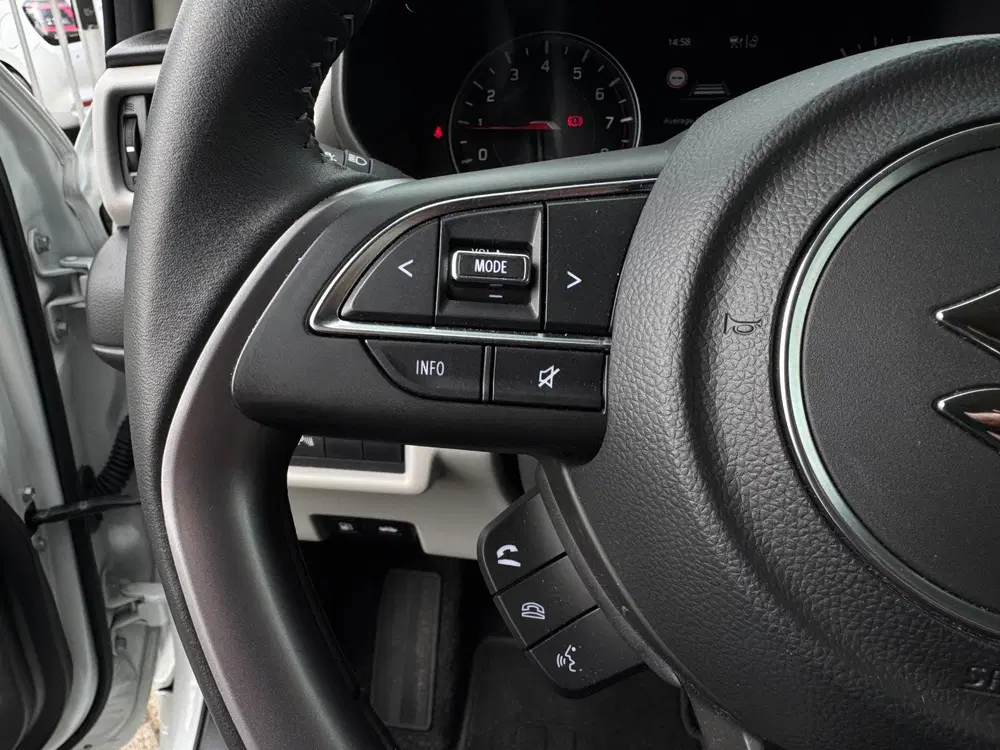 Suzuki Swift 1.2 Style Smart Hybrid NIEUWSTE MODEL uit 2024, foto 15