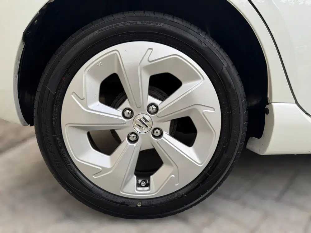 Suzuki Swift 1.2 Style Smart Hybrid NIEUWSTE MODEL uit 2024, foto 8
