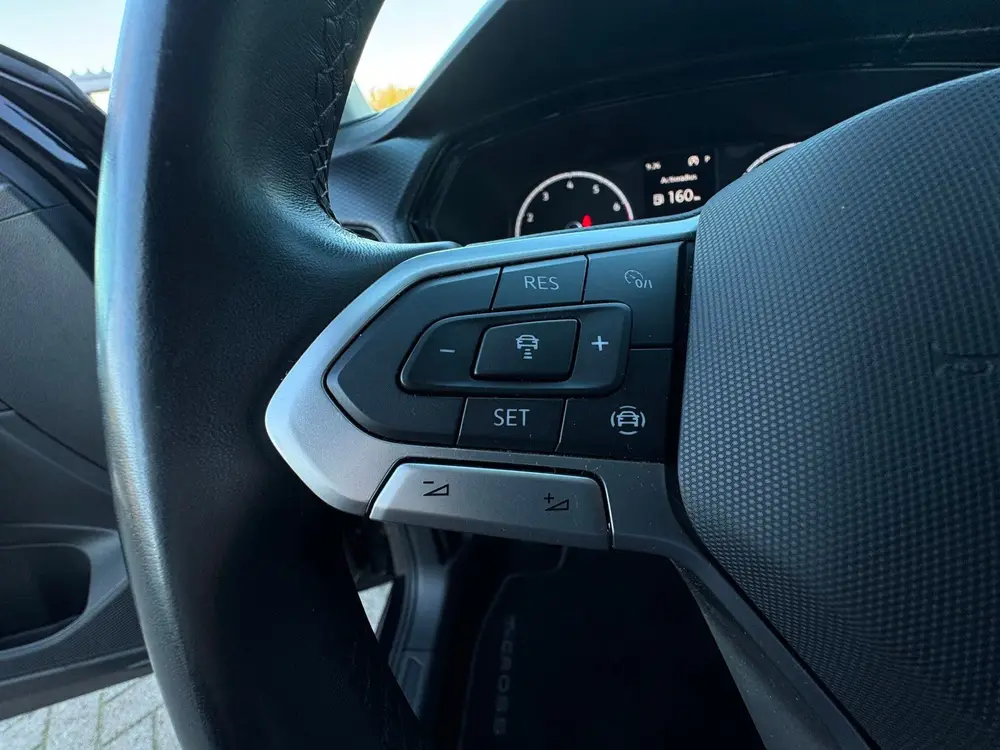 Volkswagen T-Cross 1.0 TSI Life CAMERA / PDC VOOR & ACHTER / uit 2022, foto 15