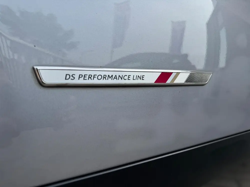 DS Automobiles 3 Crossback DS 3 Crossback 1.2 PureTech Business AUTOMAAT / PDC / CARPLA uit 2019, foto 5