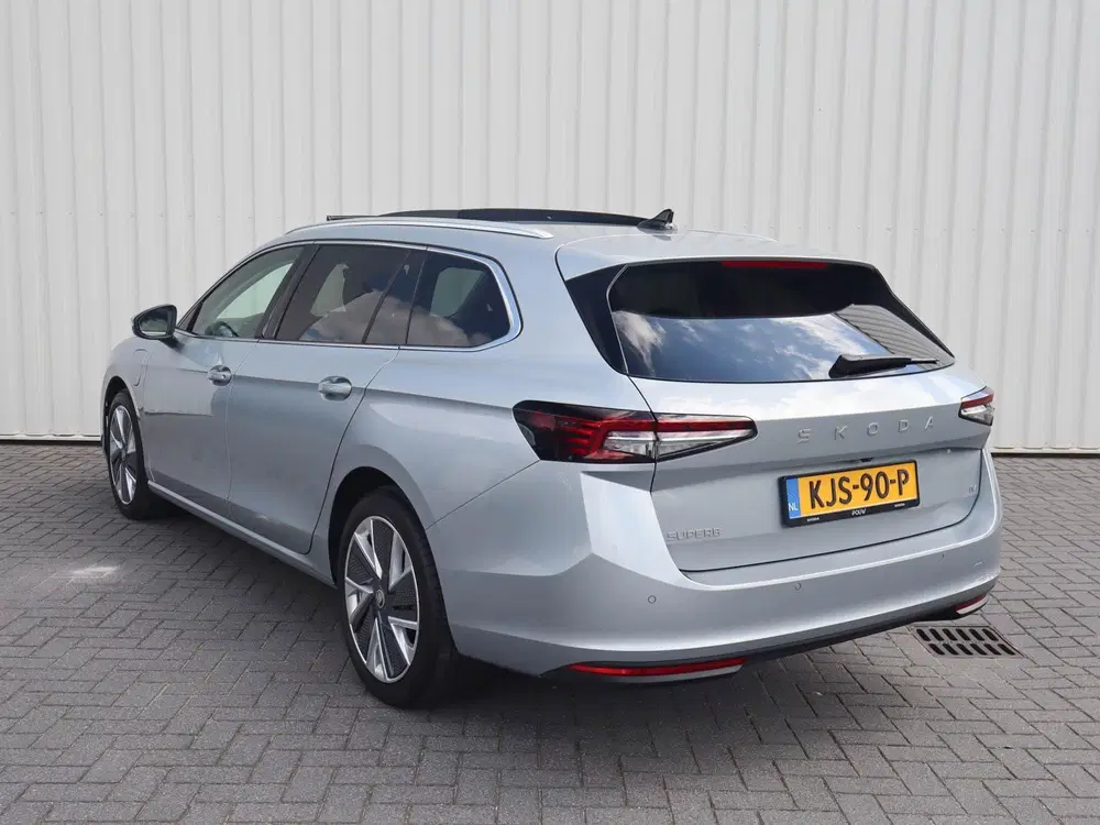 Skoda Superb 1.5 TSI 204pk PHEV Edition uit 2025, foto 12