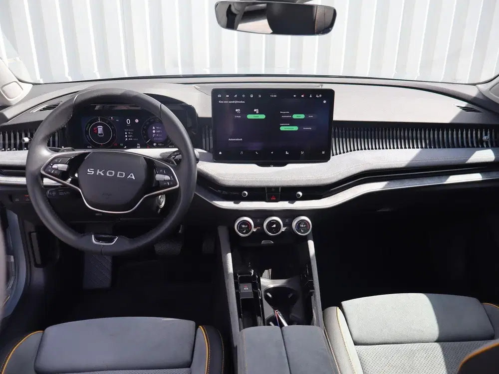 Skoda Superb 1.5 TSI 204pk PHEV Edition uit 2025, foto 5