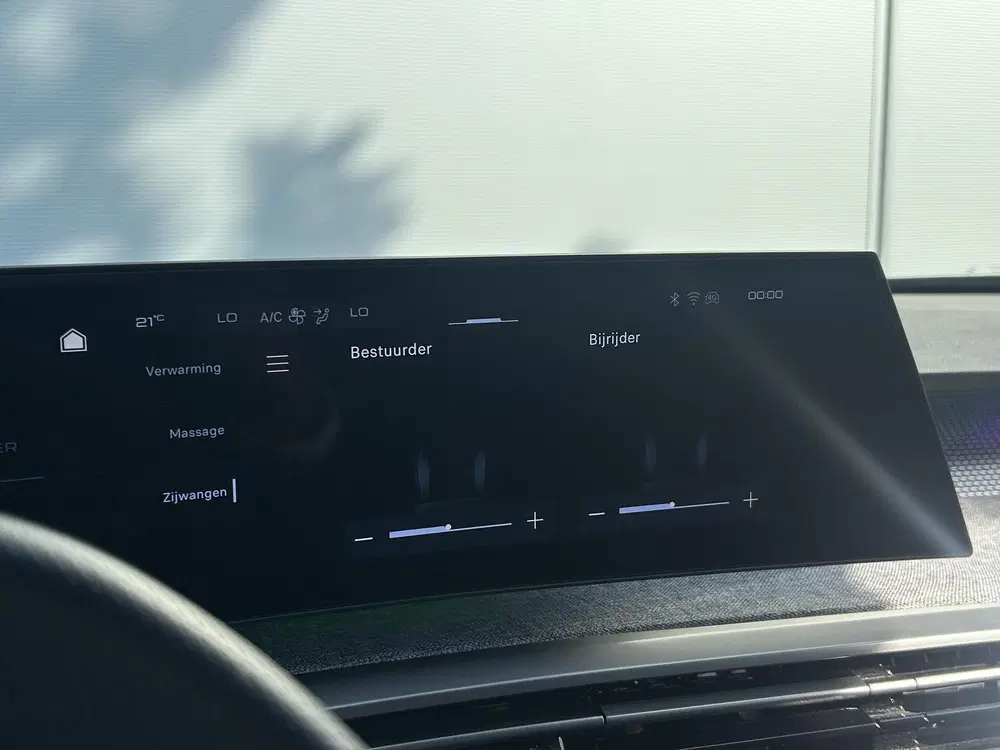 Peugeot 5008 1.2 Hybrid 136 GT uit 2025, foto 15