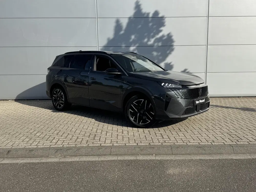 Peugeot 5008 1.2 Hybrid 136 GT uit 2025, foto 8