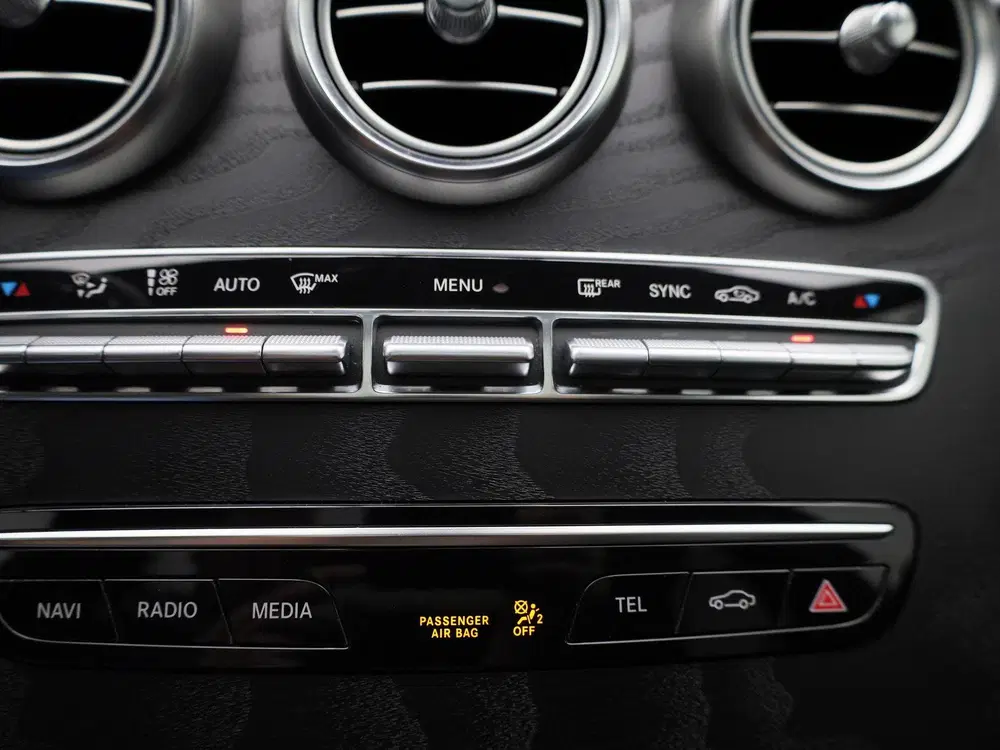 Mercedes-Benz C-Klasse 180 Business Solution Plus Upgrade Ed uit 2019, foto 19