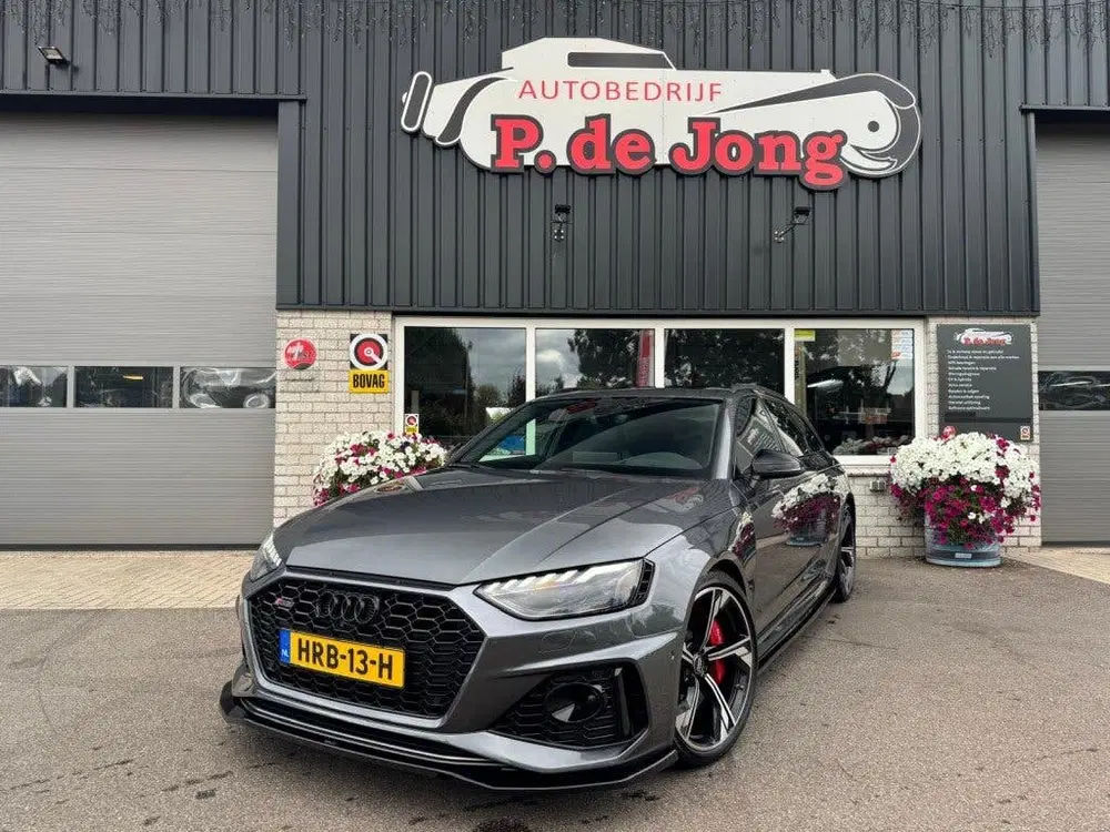 Audi RS4 2.9 TFSI RS4 QUATTRO Keramisch B&O Pano HU uit 2020