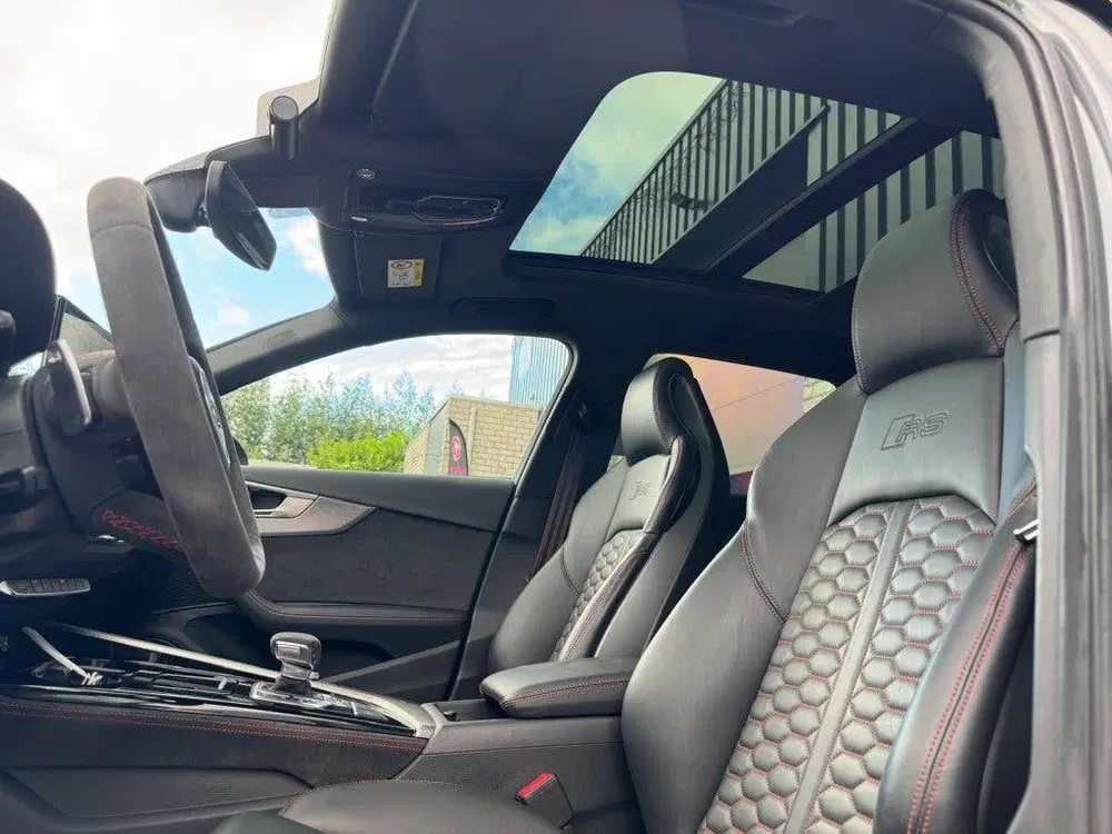 Audi RS4 2.9 TFSI RS4 QUATTRO Keramisch B&O Pano HU uit 2020, foto 2