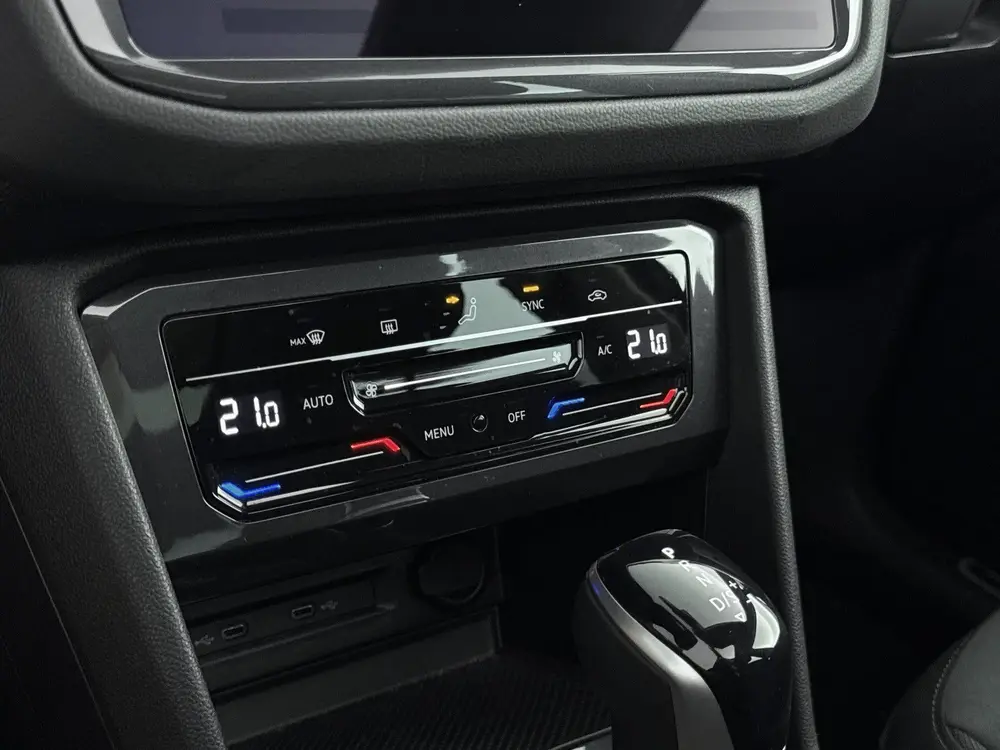 Volkswagen Tiguan 2.0 TSI 4Motion Highline // 2500KG TREKVER uit 2021, foto 18