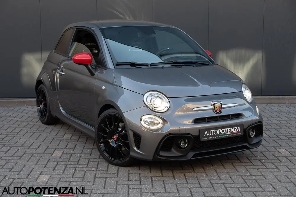 Abarth 595 Fiat Abarth 1.4 T-Jet special series F595 500 165PK CarPlay uit 2022