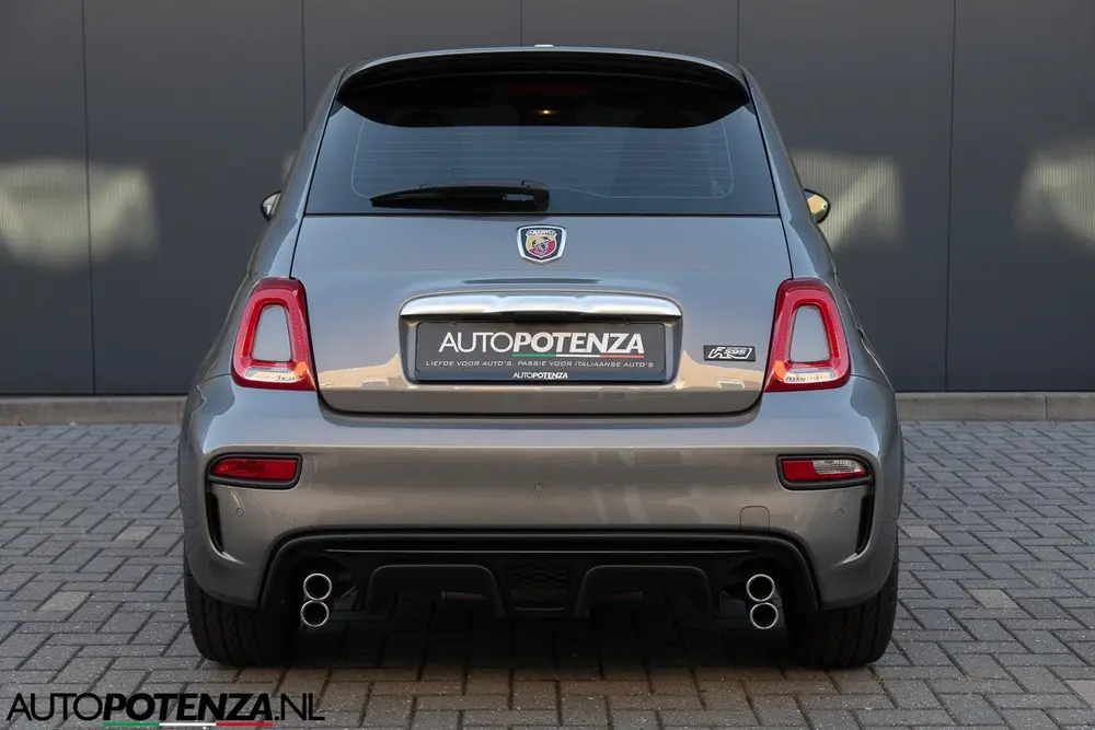 Abarth 595 Fiat Abarth 1.4 T-Jet special series F595 500 165PK CarPlay uit 2022, foto 10