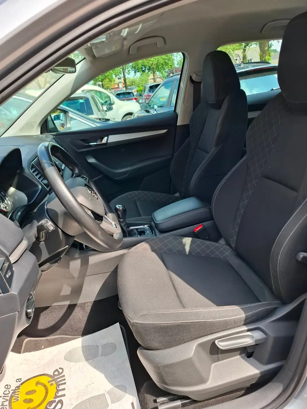 Skoda Karoq 1.0 TSI Ambition Business Dealer onderhoud uit 2019, foto 4