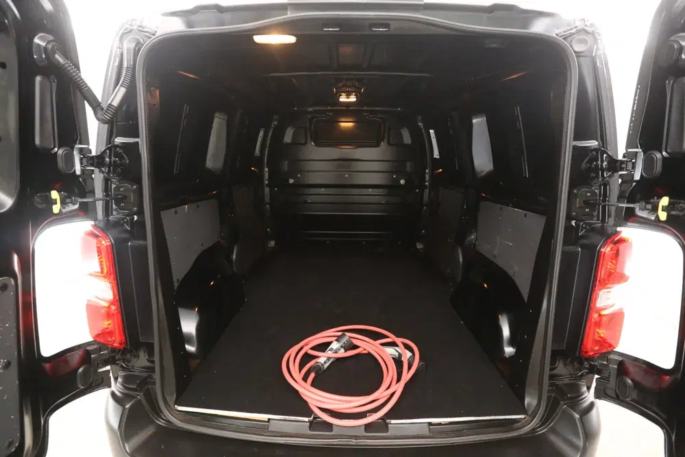 Citroën Jumpy Elektrisch L2H1 75 kWh uit 2021, foto 3