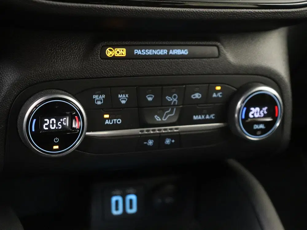 Ford Focus 1.0 EcoBoost 125 PK Hybrid ST Line X Busin uit 2021, foto 19