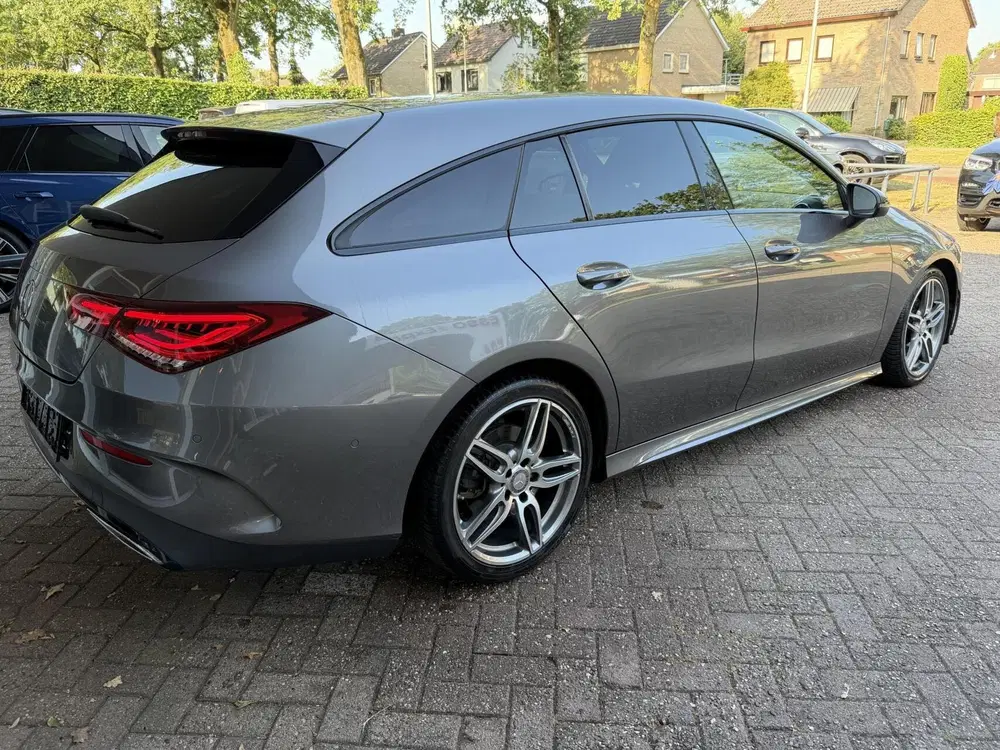 Mercedes-Benz CLA 200 AMG Line uit 2021, foto 6