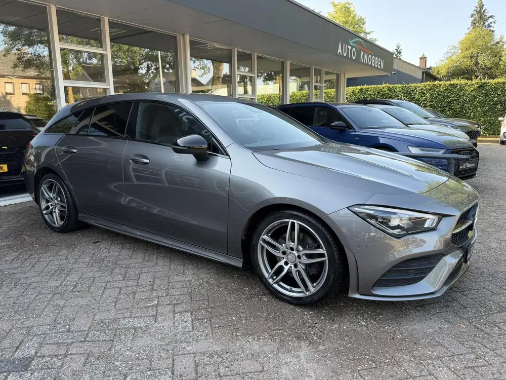 Mercedes-Benz CLA 200 AMG Line uit 2021, foto 7