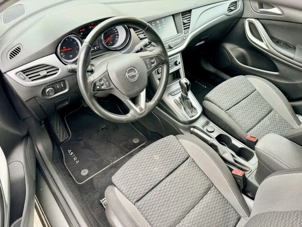 Opel Astra 1.4 Business Edition (bj 2020) uit 2020, foto 10