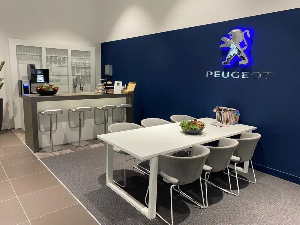 Peugeot 208 1.2 PureTech Blue Lease Active uit 2020, foto 4