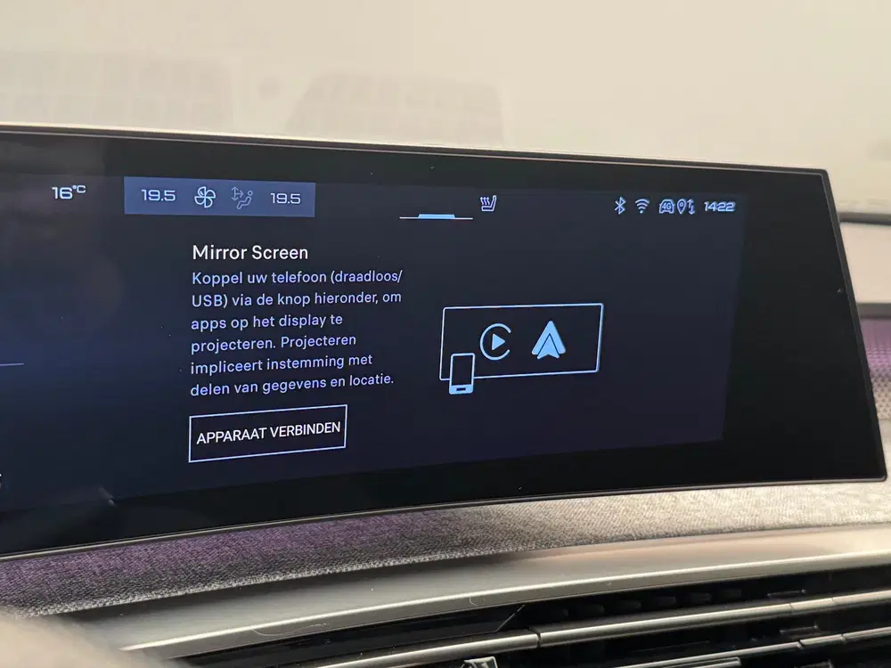 Peugeot 5008 1.2 Hybrid 136 GT uit 2024, foto 14