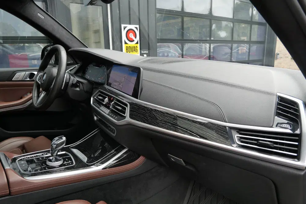 BMW X7 M50d 400 PK High Executive 7p uit 2019, foto 4