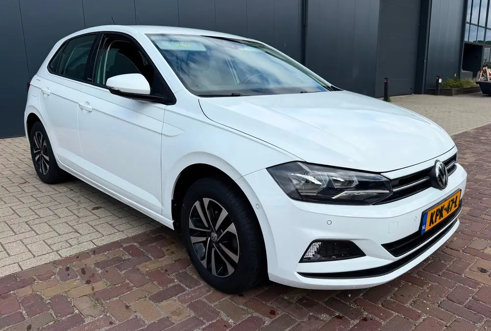 Volkswagen POLO 1.0 TSI Highline Business R uit 2020