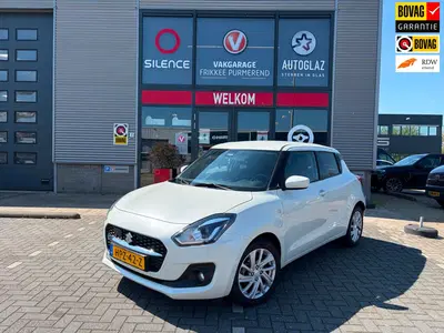 Suzuki Swift 1.2 Select Smart Hybrid automaat uit 2024