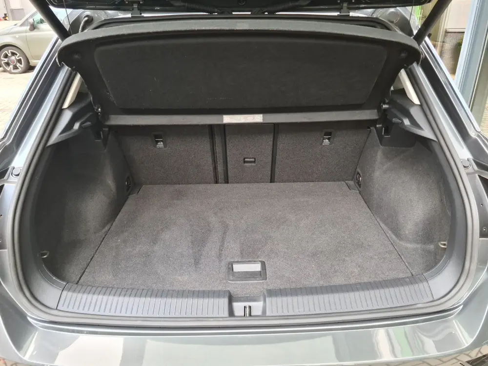 Volkswagen T-Roc 1.5 TSI Sport Business R|panodak|trekhaak|A uit 2020, foto 15