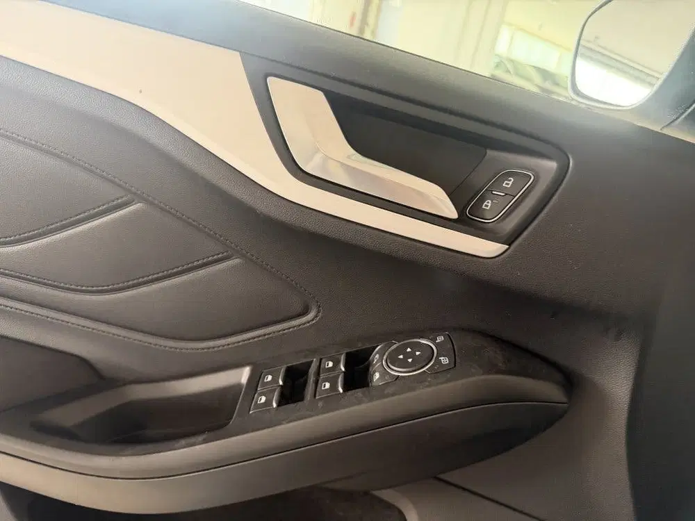 Ford Focus 1.0 EcoBoost Trend Edition Business (bj 20 uit 2019, foto 8
