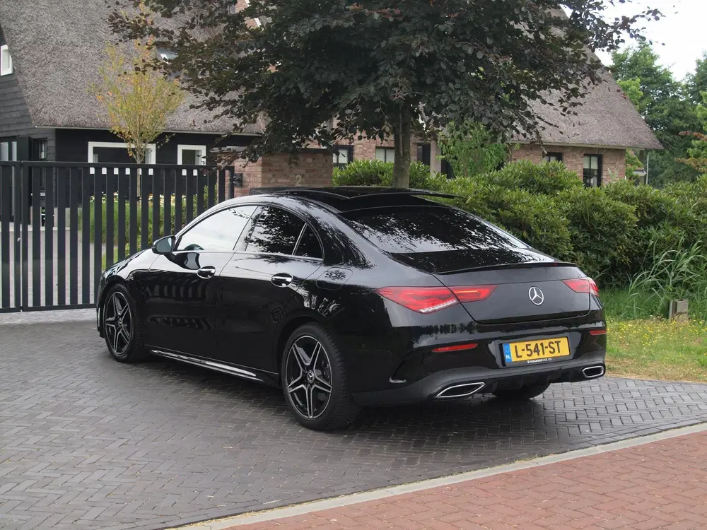 Mercedes-Benz CLA 200 Business Solution AMG uit 2021, foto 8