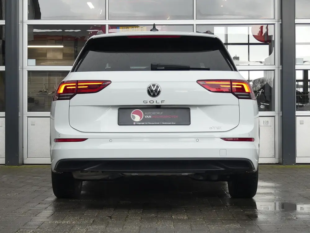 Volkswagen Golf Variant 150pk Automaat *t/m 10de bouwjaar ga uit 2023, foto 9