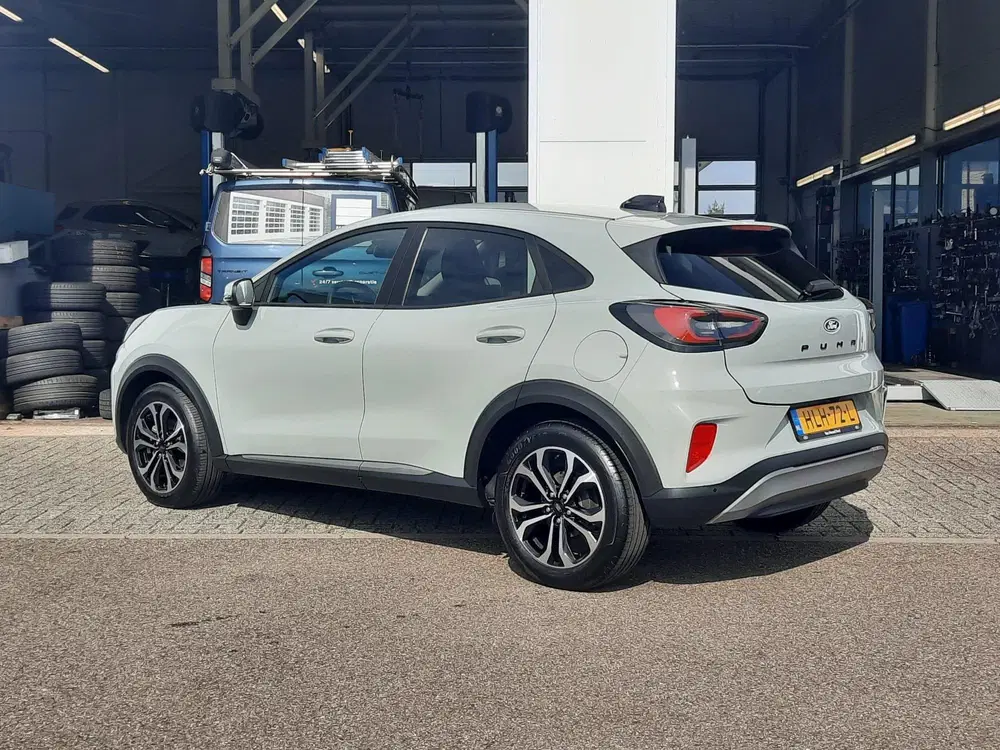 Ford Puma 1.0 EcoBoost Hybrid Titanium uit 2025, foto 3