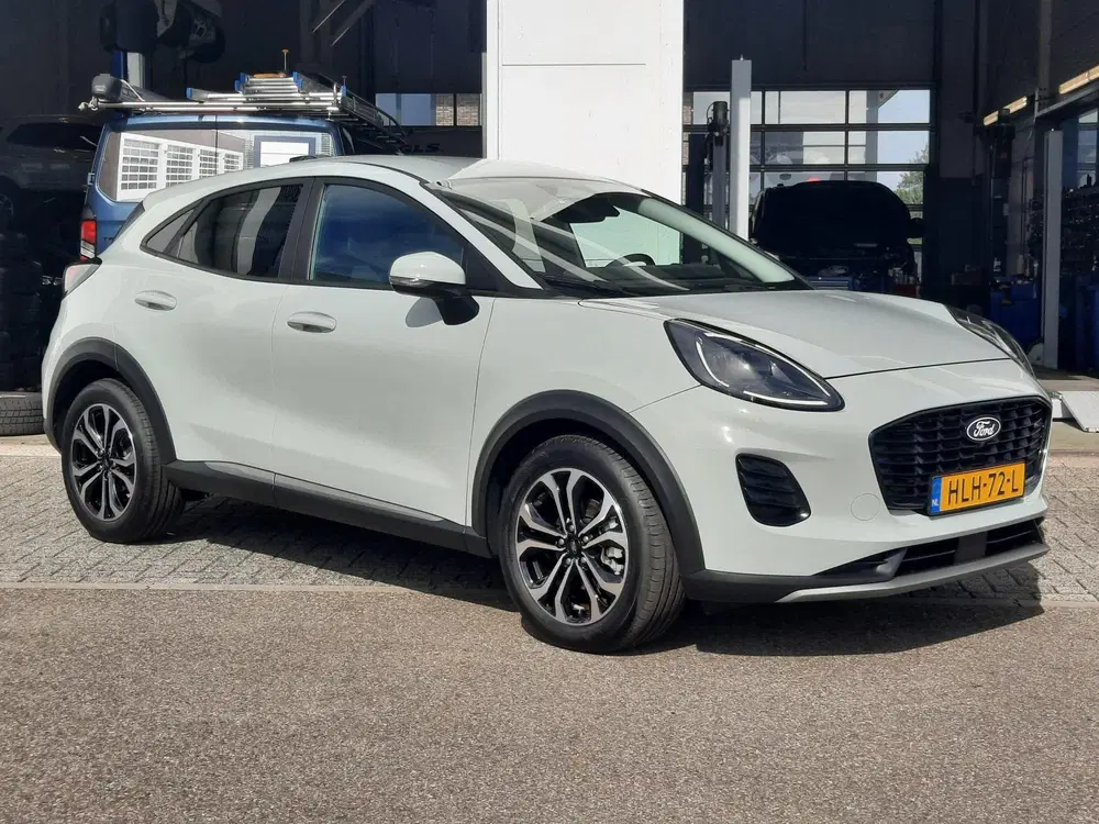 Ford Puma 1.0 EcoBoost Hybrid Titanium uit 2025, foto 4