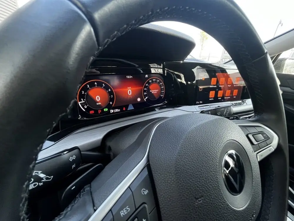 Volkswagen Golf 1.5 eTSI Style PANO! LED! STOELMASSAGE! uit 2020, foto 13