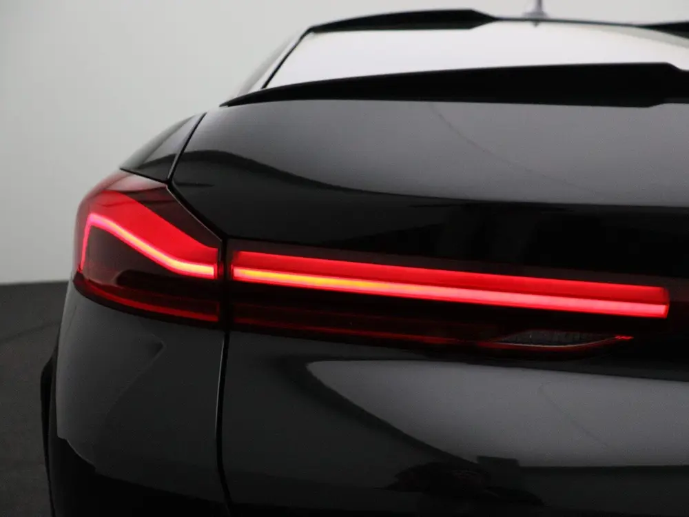 BMW X6 xDrive40i High Executive uit 2022, foto 10