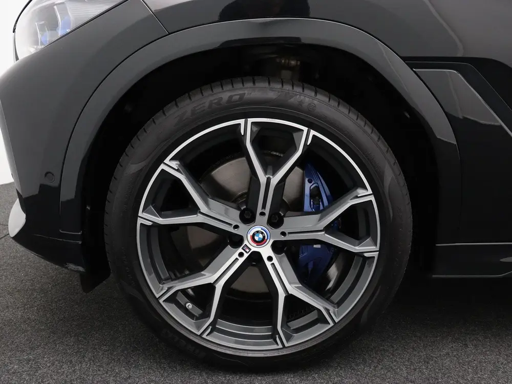 BMW X6 xDrive40i High Executive uit 2022, foto 8
