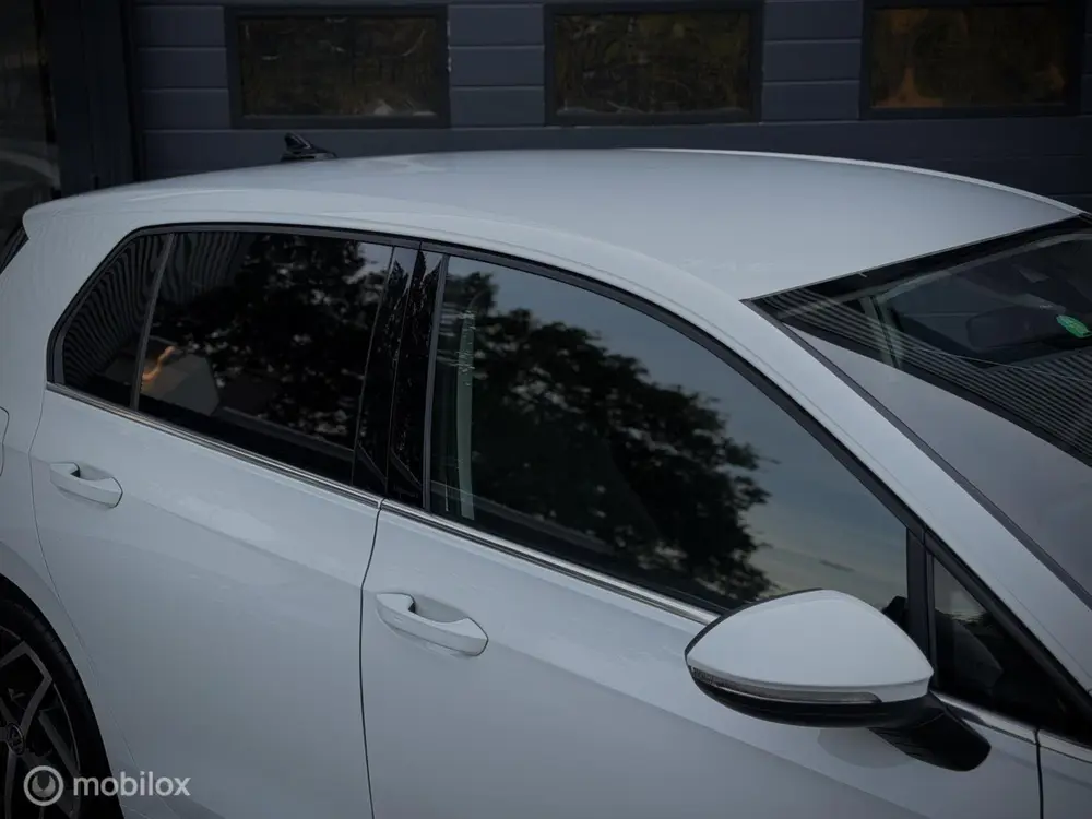Volkswagen Golf 1.5 eTSI Style stoelvwr, Memory, IQ, Carplay uit 2020, foto 12