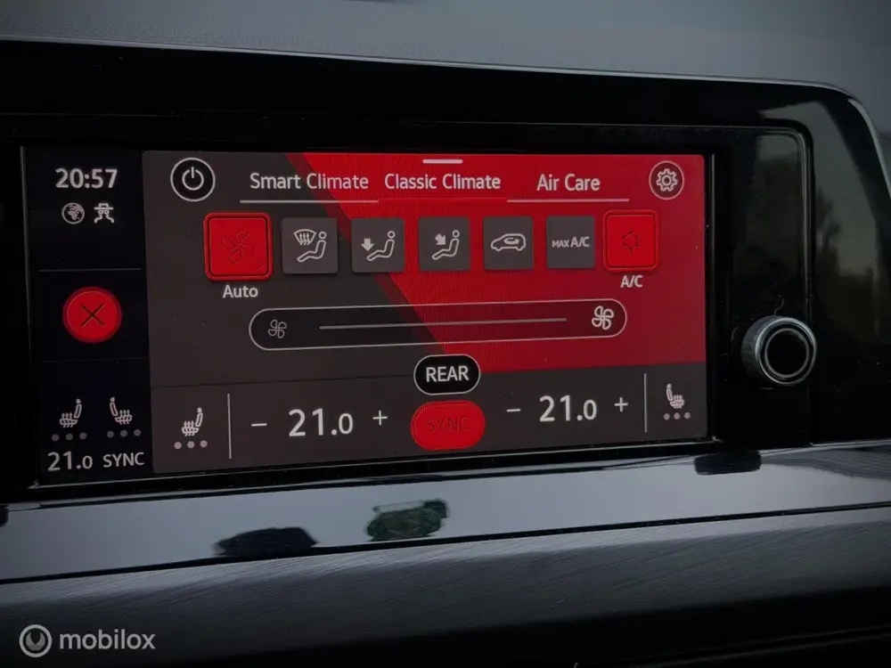 Volkswagen Golf 1.5 eTSI Style stoelvwr, Memory, IQ, Carplay uit 2020, foto 20