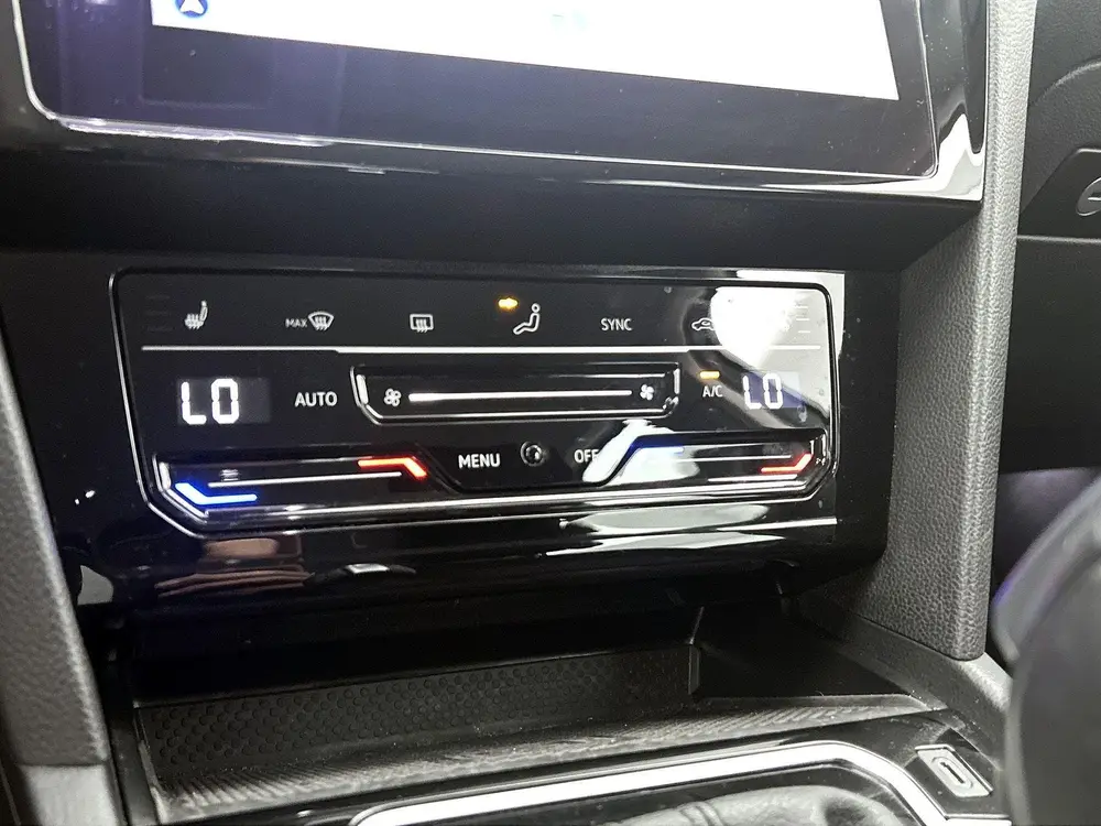 Volkswagen Passat 1.5 TSI Business | ACHTERUITRIJCAMERA | AP uit 2020, foto 15