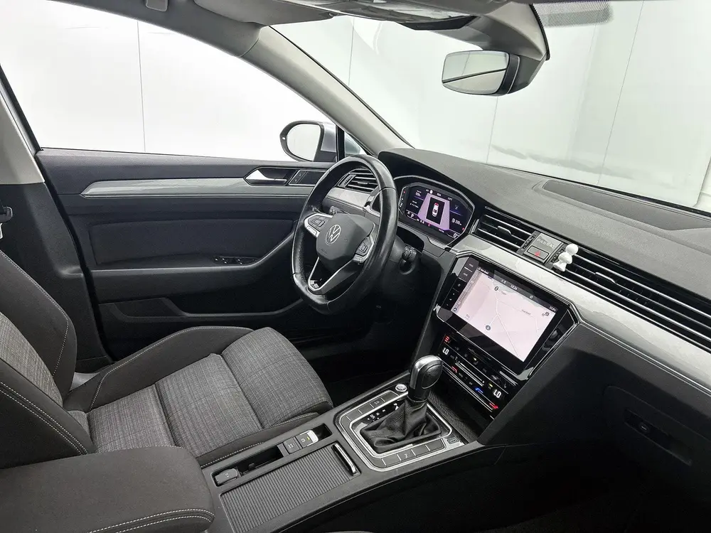 Volkswagen Passat 1.5 TSI Business | ACHTERUITRIJCAMERA | AP uit 2020, foto 20