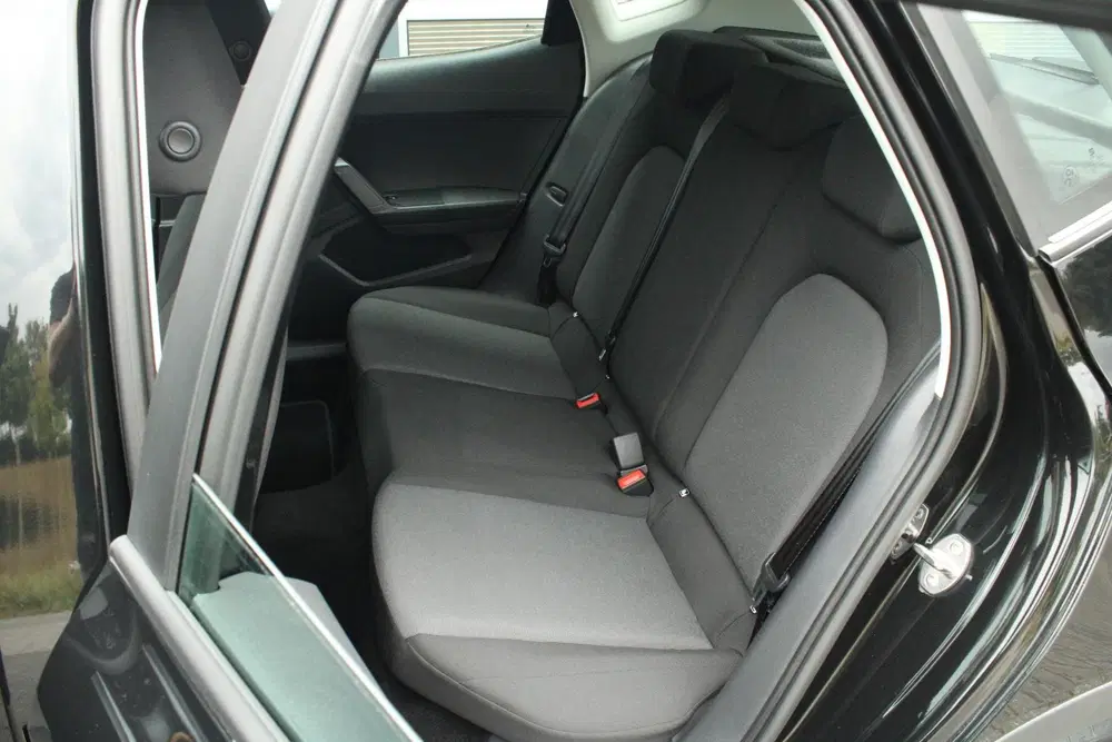 SEAT Arona 1.0 EcoTSI 95pk Reference uit 2024, foto 18