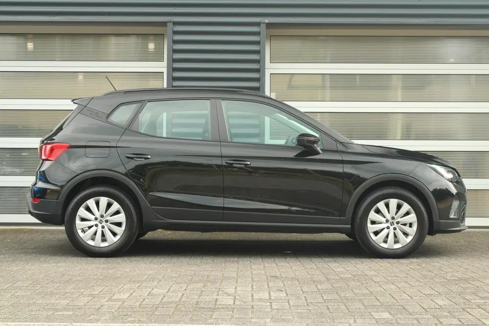 SEAT Arona 1.0 EcoTSI 95pk Reference uit 2024, foto 3