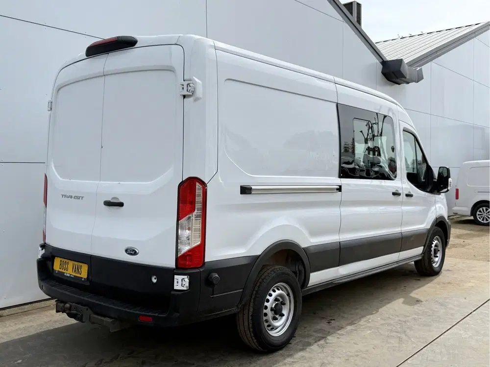 Ford Transit DC 2.0 TDCI L3H2 130PK 6-persoons Dubbele uit 2021, foto 3