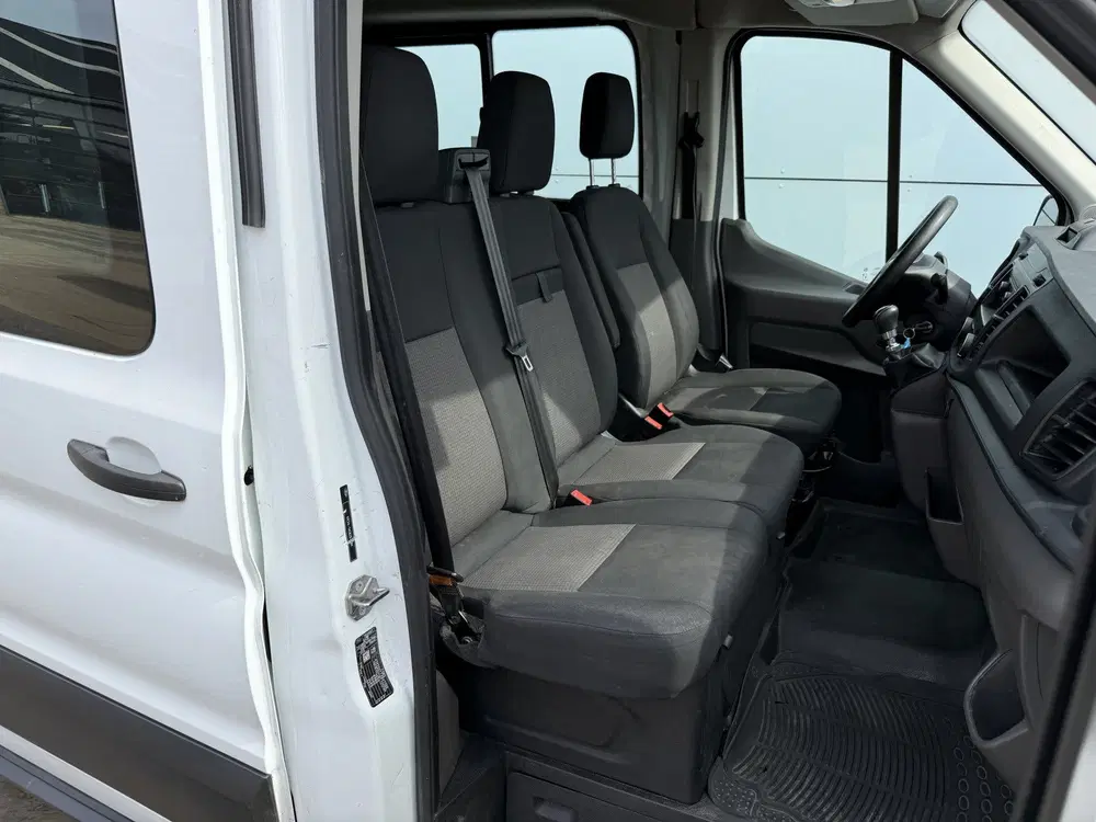 Ford Transit DC 2.0 TDCI L3H2 130PK 6-persoons Dubbele uit 2021, foto 8