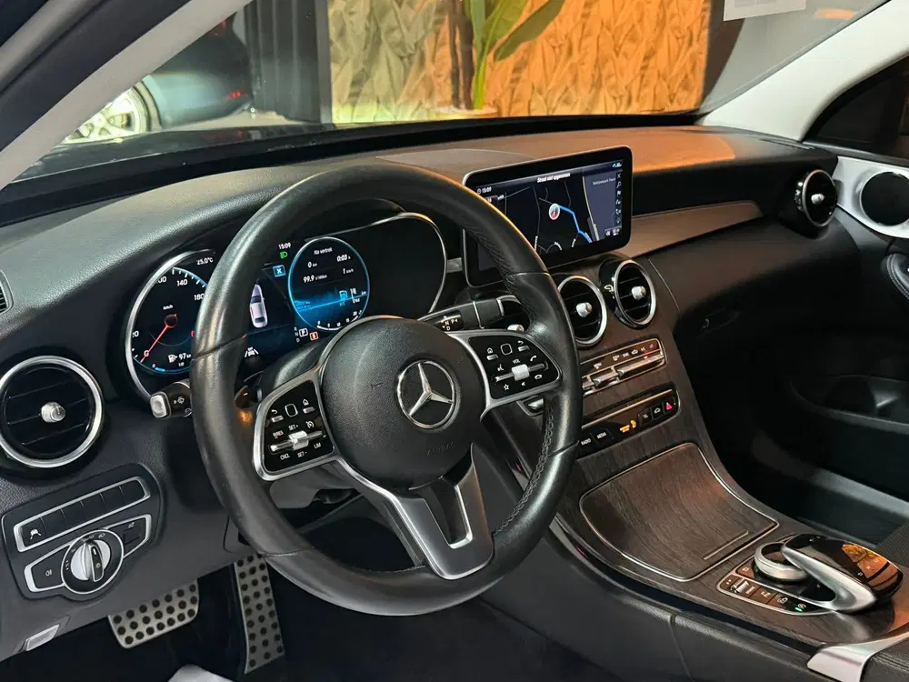 Mercedes-Benz C-Klasse 180 Business Solution uit 2019, foto 3