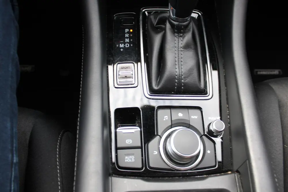 Mazda 6 2.0 SKYACTIV-G Aut.*Business* uit 2019, foto 12