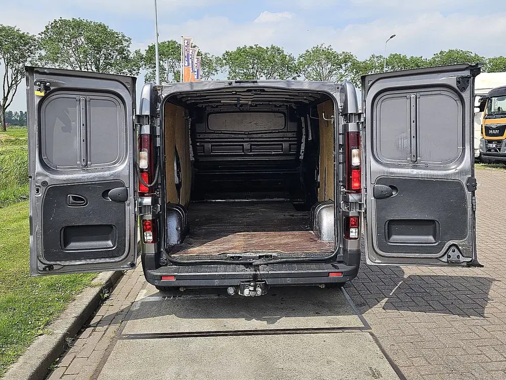 Renault Trafic 1.6 DCI l2 navi nap euro6 uit 2019, foto 11