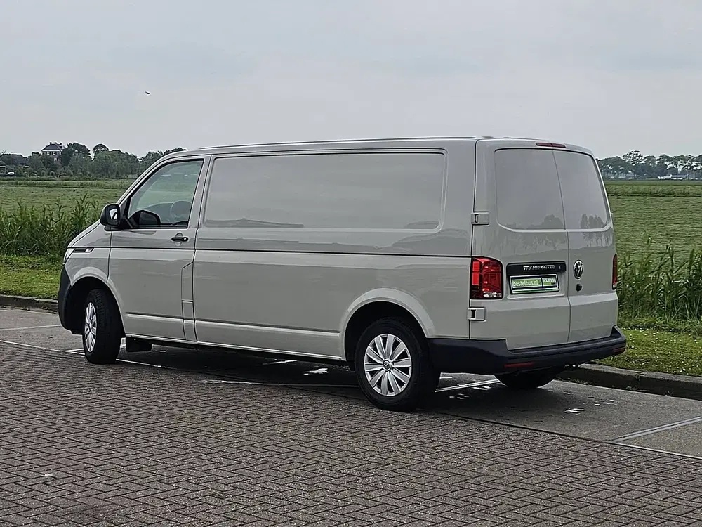 Volkswagen Transporter 2.0 TDI t6.1 150pk l2h1 autm uit 2024, foto 6