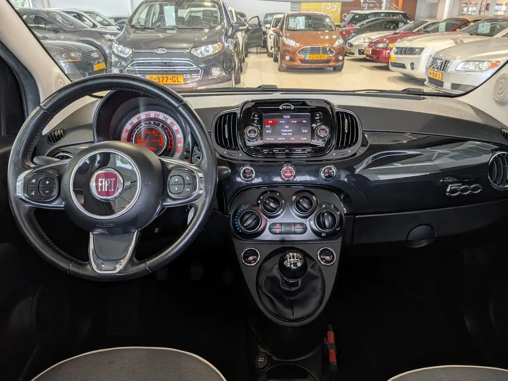 Fiat 500 0.9 TwinAir Turbo Lounge Airco, Panoramadak, Stuurb uit 2019, foto 11