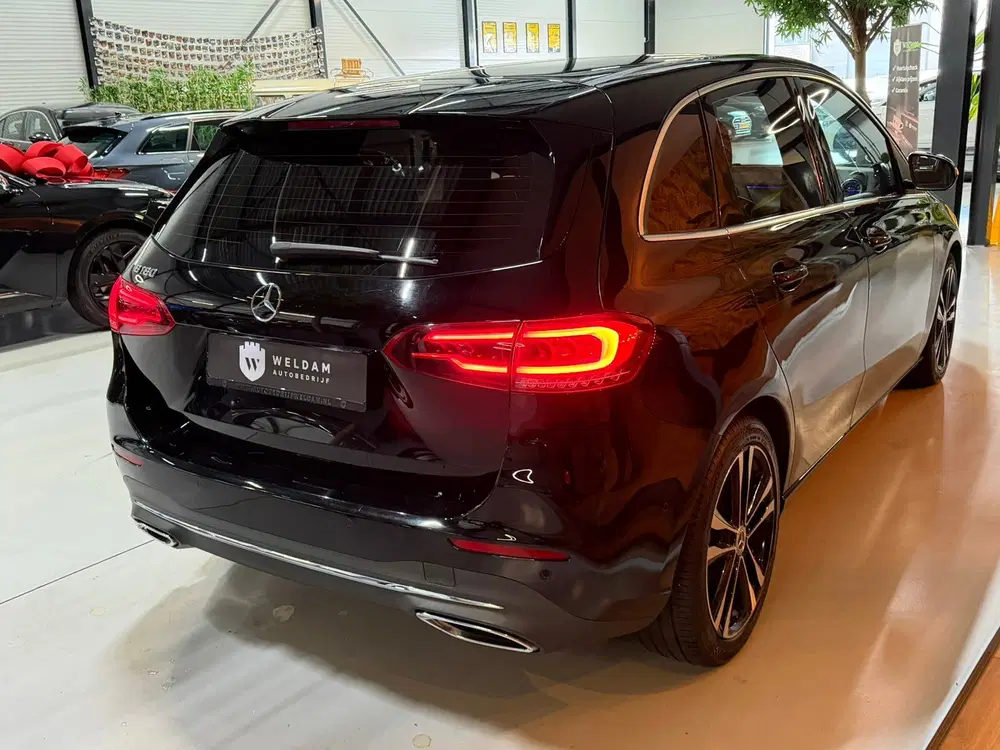 Mercedes-Benz B-Klasse 180 Business Solution uit 2019, foto 19