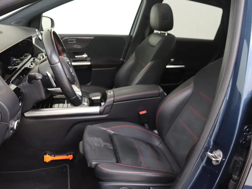 Mercedes-Benz B-Klasse 250 e Business Solution AMG uit 2022, foto 11