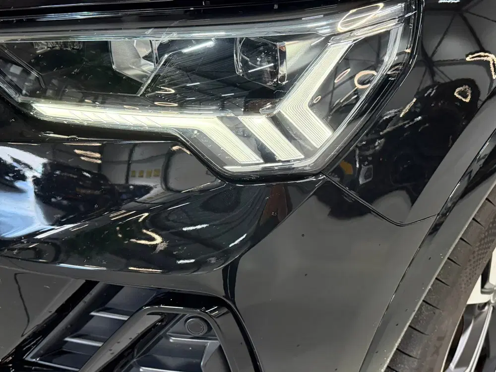 Audi Q3 45 TFSI e S Edition uit 2024, foto 12